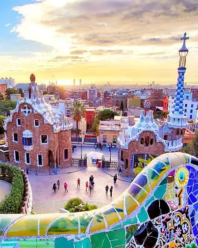 Top 20 coolest facts about Barcelona (that will surprise you!)