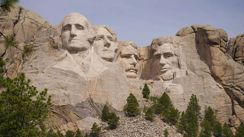 Presidents faces carved on Mount Rushmore 